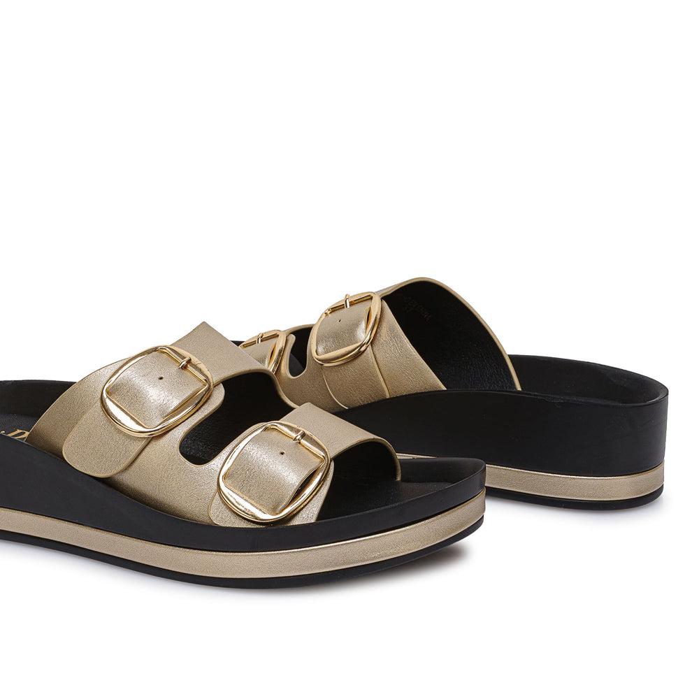 Sandalia Strap Casual Dorado