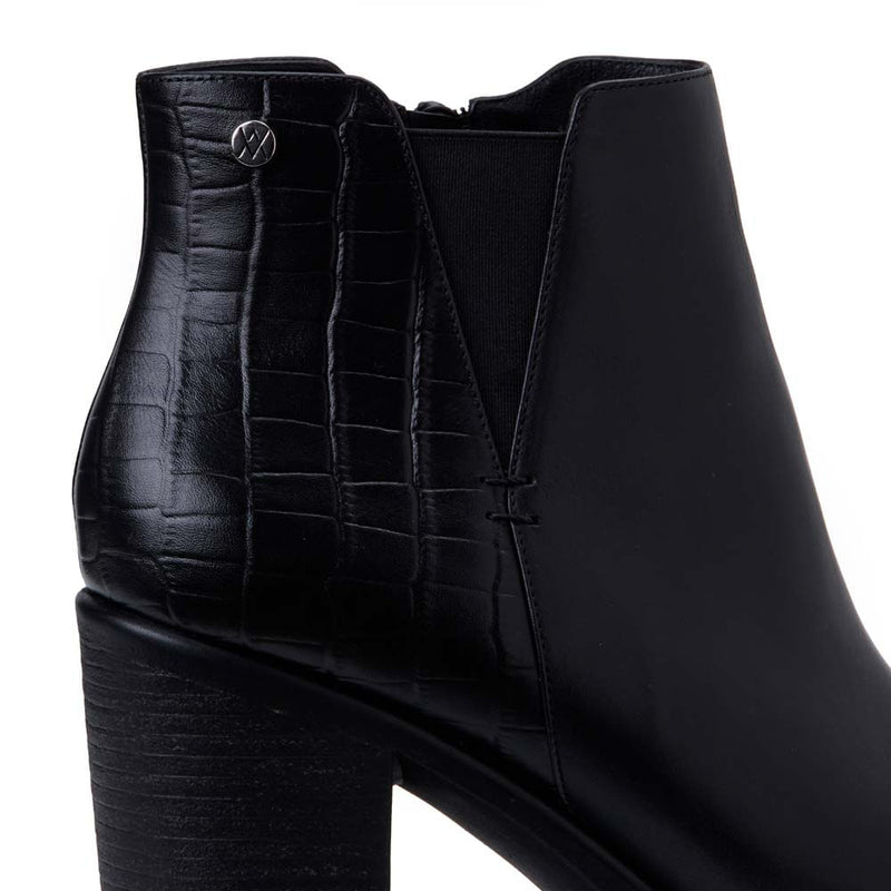 Botín Chelsea Casual Negro
