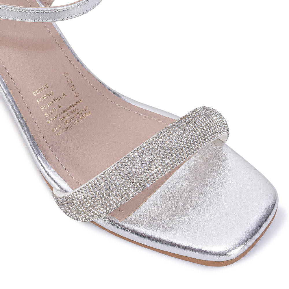 Sandalia D'Orsay Fiesta Plata