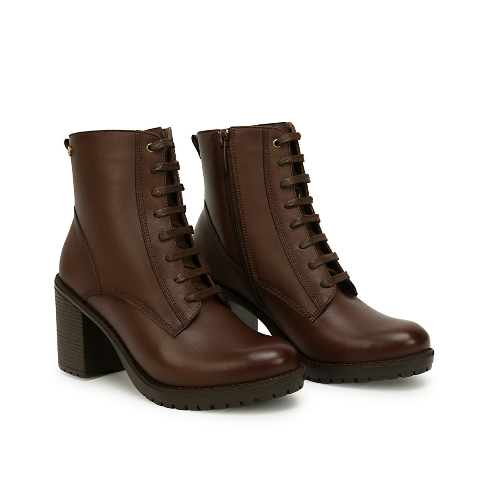 Botin Derby Casual Canela