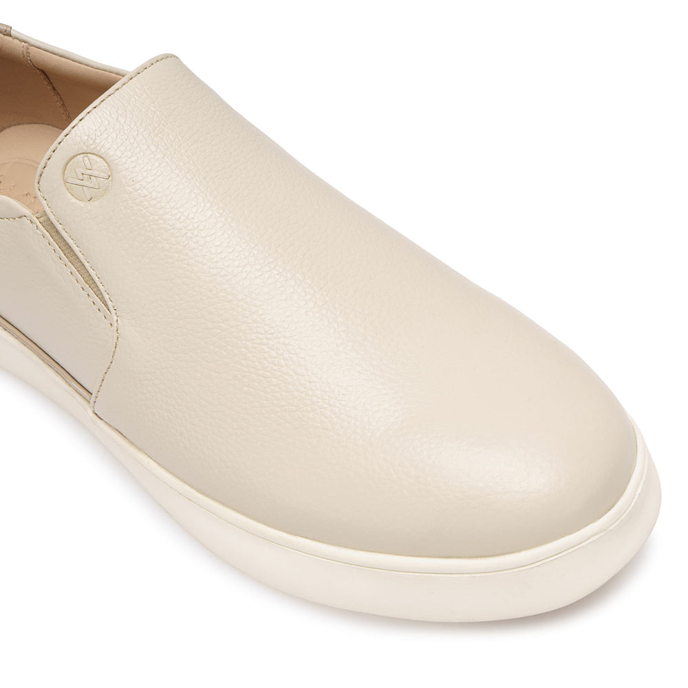 Zapatilla Slip On Casual Beige