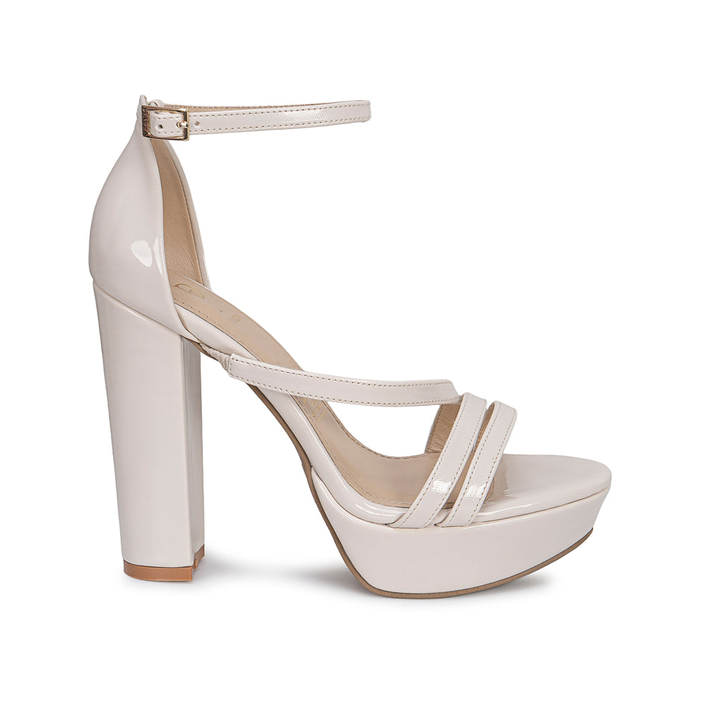 Sandalia D'Orsay Casual Hueso