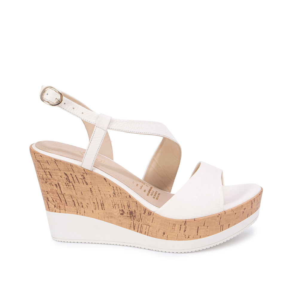 Sandalia Strap Casual Hueso