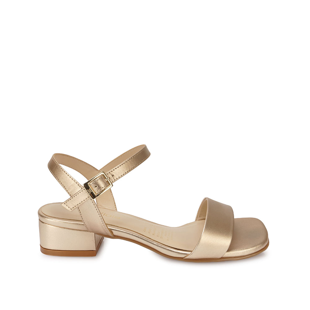 Sandalia D'orsay Casual Dorado
