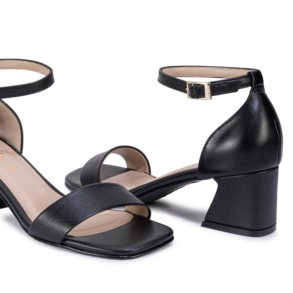 Sandalia D'Orsay Casual Negro